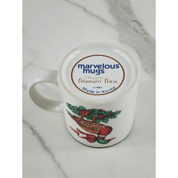 Marvelous Mug Potpourri Press Coffee Mug Teacup 10oz Duck Holly Berry 1987 Korea - Picture 12 of 15